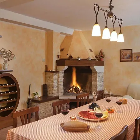 Villa Diora - & *